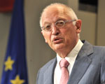  Komisja Europejska: Coraz wi�cej fa�szywych lek�w