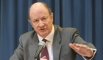 Rostowski: Może trzeba zmienić traktat UE