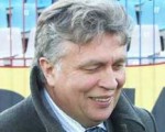  Antoni Ptak, w�a�ciciel centrum targowego 