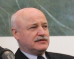  NBP rozwa�a interwencje walutowe