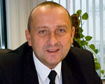Prezes NFZ oskar�any przez lekarzy o przest�pstwo