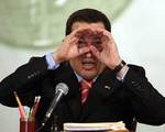 Chavez pomaga pracownikom. 