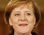  Po roku rz�d�w Merkel jest zadowolona, wyborcy mniej