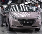 Wystartowa�a seryjna produkcja nowego Peugeot 208