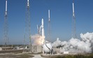 Ariane 5 wystartowa�a z sukcesem