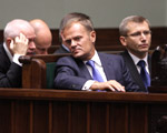  Pos�owie PiS zanie�li premierowi 64 projekty ustaw
