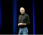 Steve Jobs. Przygl�da�o mu si� FBI