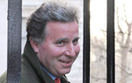 W. Brytania:  Minister wyrzuca� dokumenty do kosza w parku