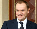  Tusk zadowolony z Komorowskiego i Sikorskiego