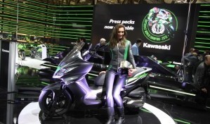 2014 Kawasaki J300 - pierwszy skuter z Akashi