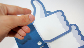 Facebook otwiera biuro w Warszawie. B�dzie pomaga� firmom