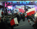 Partie po�ycz� miliony na wybory