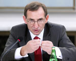  Sobiesiak i Drzewiecki obra�eni na siebie