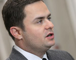  Hofman: PO pr�buje si�gn�� po elektorat SLD