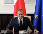 Tusk wesprze Cimoszewicza? Do Senatu z PSL