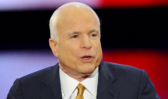 McCain obiecuje zniesienie wiz dla Polak�w