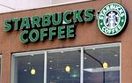 Pracownicy ratuj� Starbucks. Sadz� drzewa 