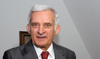 Saryusz-Wolski: Szanse Buzka wzros�y