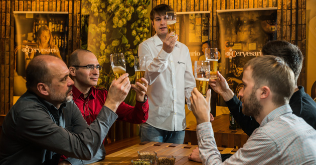 Pokaz degustacji to dla wielu miłośników piwa wielka atrakcja