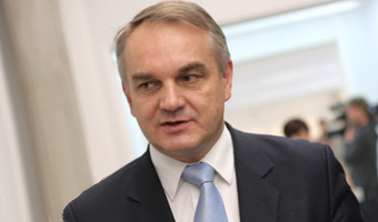 Pawlak: Polska gospodarka nie zwalnia