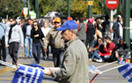 Inspekcja w Atenach, Grecy protestuj�