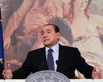 Gospodarka:  Nowy podatek. Berlusconi ratuje W�ochy