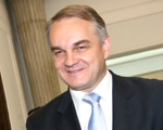 Energetyka potrzebuje 38 bilion�w dolar�w. Pawlak wierzy w �upki