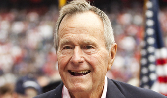 George H. W. Bush. Polityk o twardych zasadach i niezmiennych poglądach