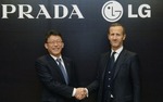  Prada i LG zn�w razem. W 2012 roku