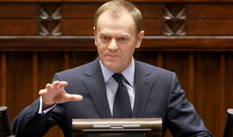 "Przesadna łaskawość": Tusk chce ostrej debaty