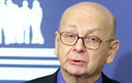 Kochanowski choruje, wi�c zaskar�y pa�stwo