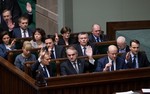  Ostra walka w Sejmie. Ju� wiadomo, jak d�ugo b�dziemy pracowa�