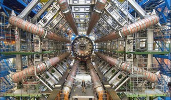 CERN: w 2012 odkryją cząstkę Higgsa?