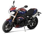 Aby uczci� Triumph Speed Triple nr 500 000