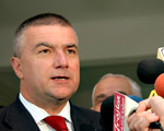  PO obraduje w ukryciu, bo potrzebuje spokoju