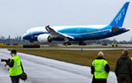 Dreamliner w Warszawie, powita� go Pawlak