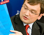  Wy�l� do prokuratury ustalenia NIK o wyjazdach VIP