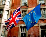  Financial Times: eurostrefa ocaleje, ale zniszczy Wsp�lnot�