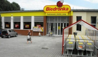 Holenderski Auragenix kupuje Biedronk�