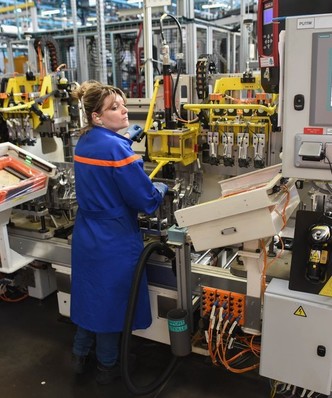 Pracodawcy deklaruj� zwi�kszanie zatrudnienia i podnoszenie p�ac