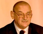  Trybuna� zbada, czy mo�na inwigilowa� dziennikarzy
