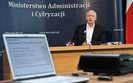 Ceny za internet w Polsce wyższe niż w Luksemburgu, a prędkość... / fot: PAP/Rafał Guz