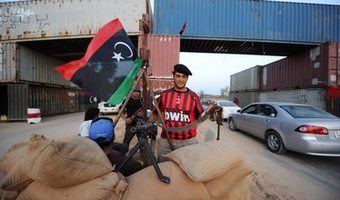 Misja w Libii będzie dłuższa. Kaddafi wciąż zagraża cywilom