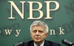  Stopy procentowe mocniej w d�? Szef NBP ju� wie