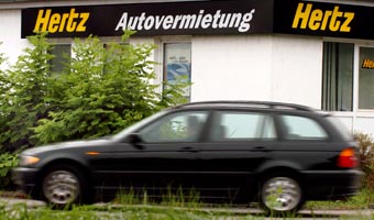 Hertz zwalnia. 4000 osób na bruk