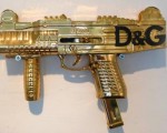  Bro� z logo Dolce&Gabbana