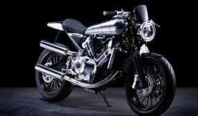 2014 Brough Superior SS100 - jak feniks z popiołów