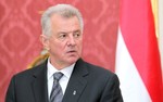  W�gry: Prezydent Pal Schmitt nie zamierza ust�pi�  