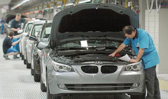 Dobry kwartał? BMW traci znacznie mniej od prognoz