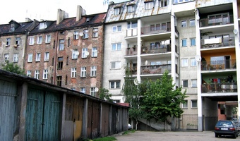 Potrzeby rosn�, a mieszka� ubywa